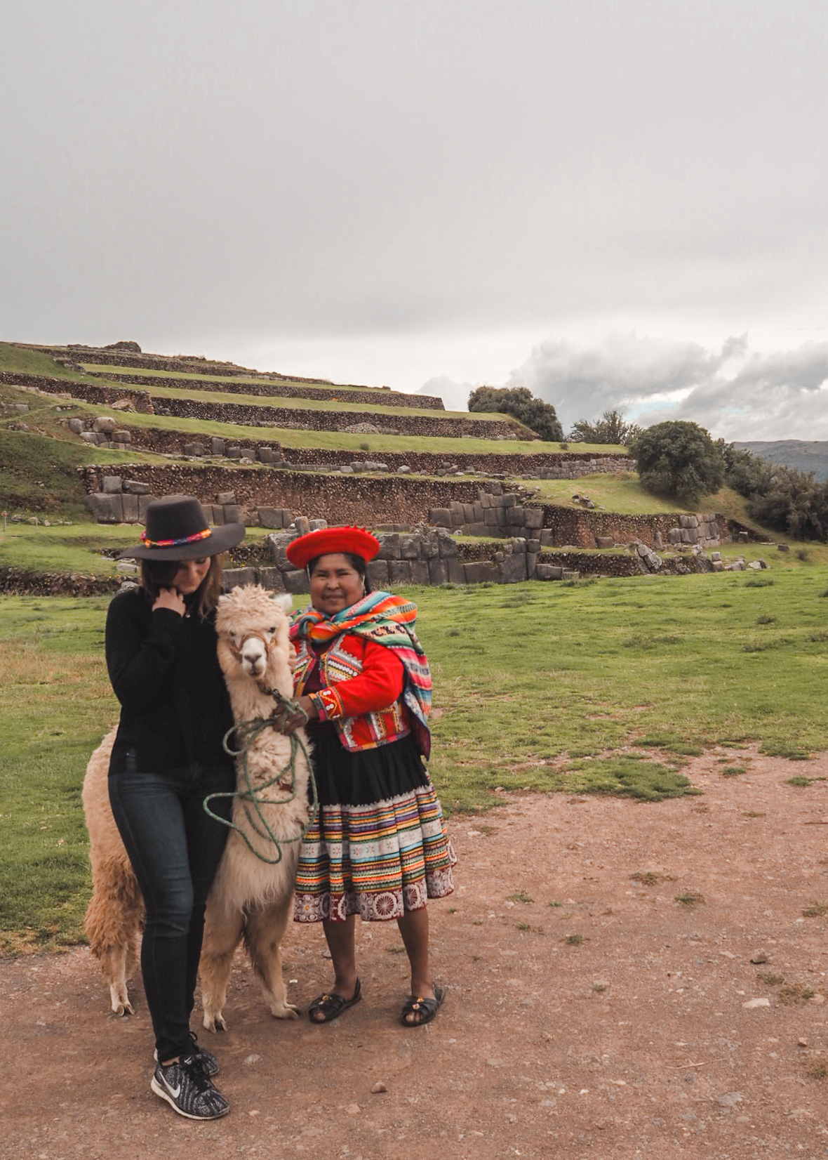The Best Way To Explore Peru And Meet Like-Minded Travelers | lifestyletraveler.co | IG: @lifestyletraveler.co