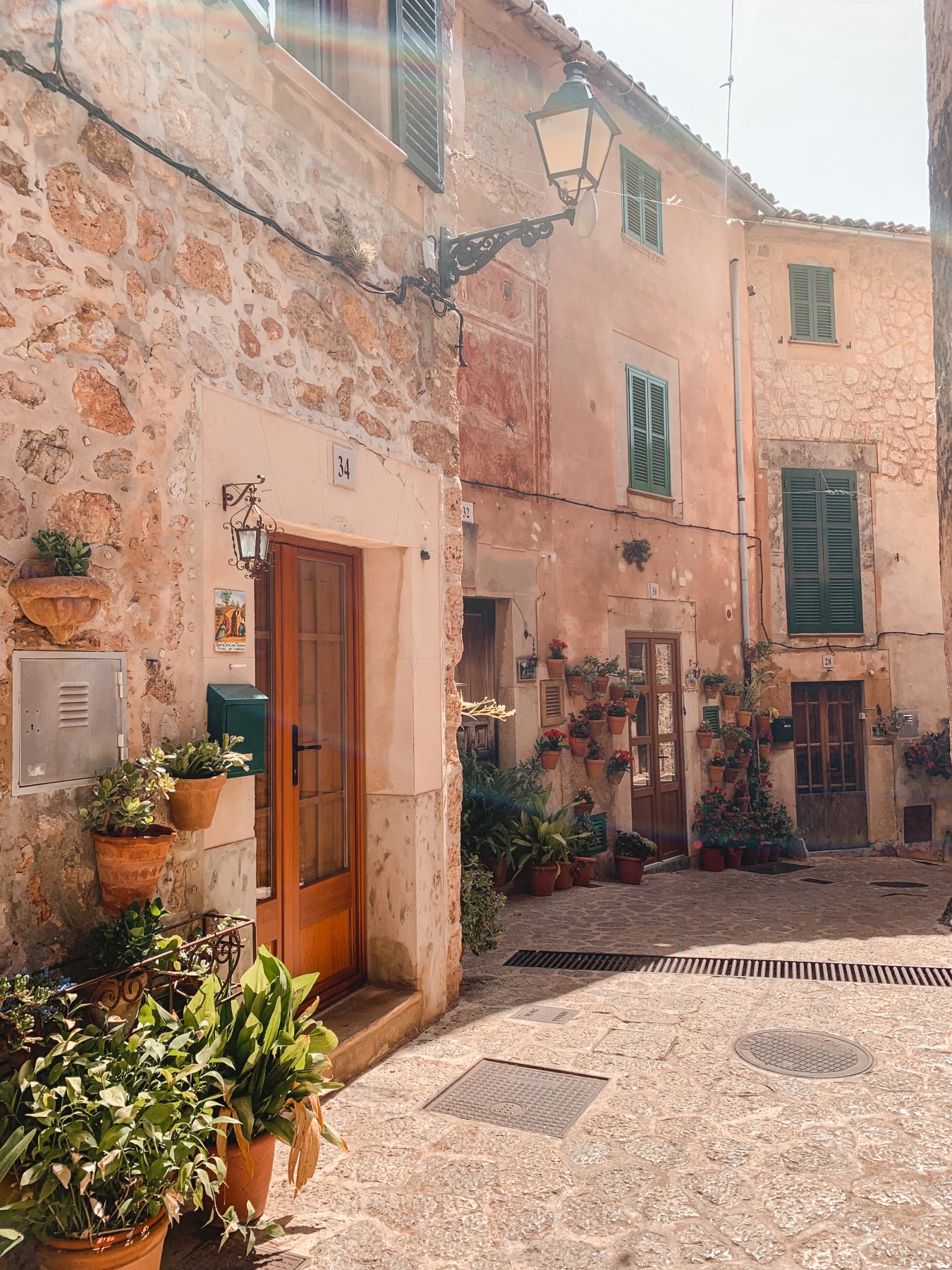 The 10 Most Instagrammable Spots In Mallorca | lifestyletraveler.co | IG: @lifestyletraveler.co