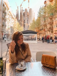 The Best Neighborhoods To Live In Barcelona For Young Professionals | lifestyletraveler.co | IG: @lifestyletraveler.co