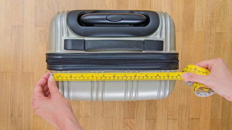 How to measure luggage