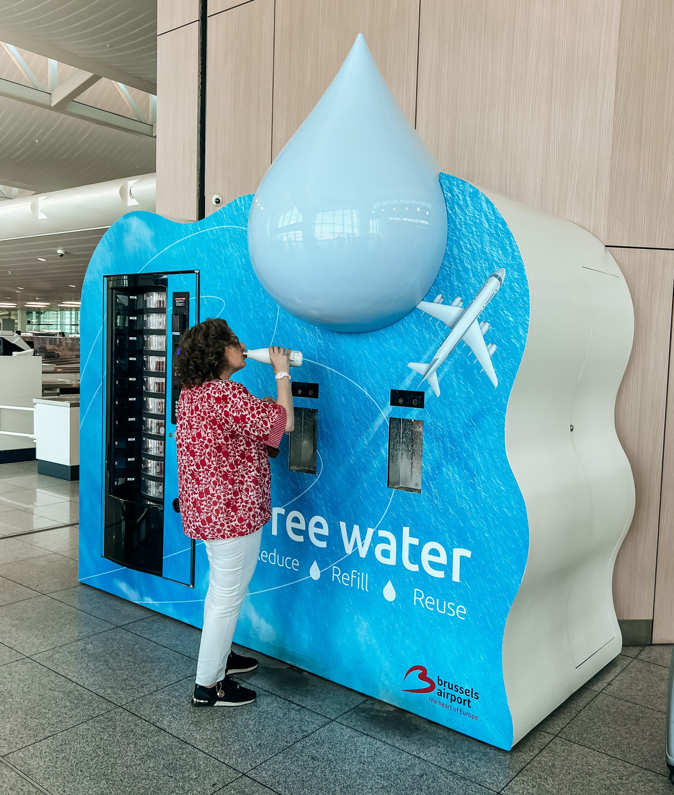 Free drinking water station in Brussels Airport