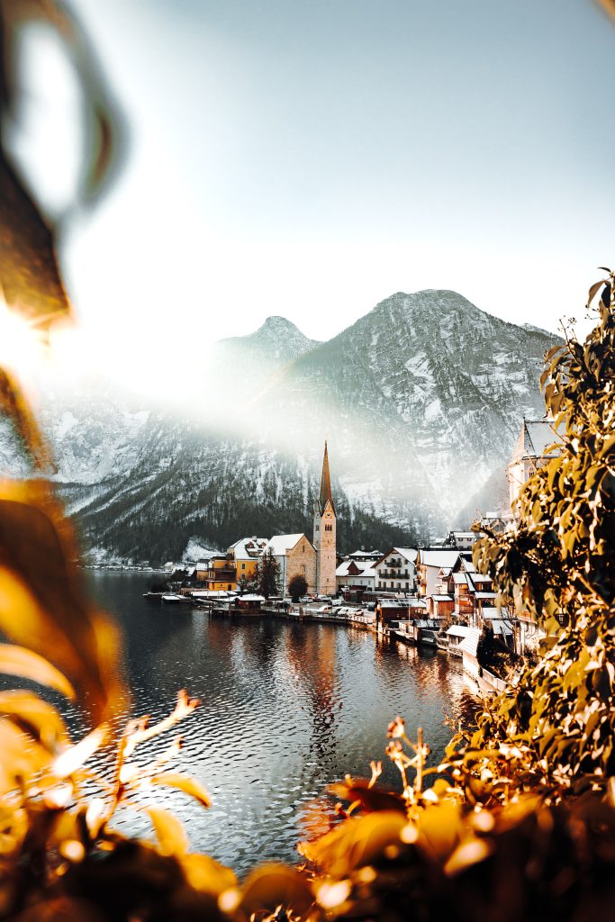 Hallstatt winter viewpoint